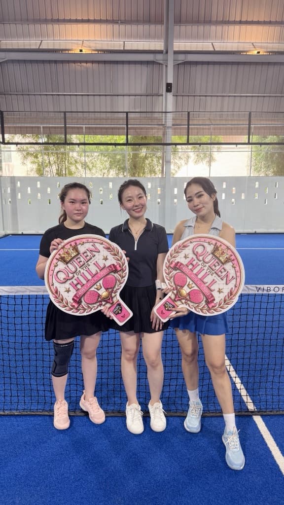 PADEL HOLIC media 2