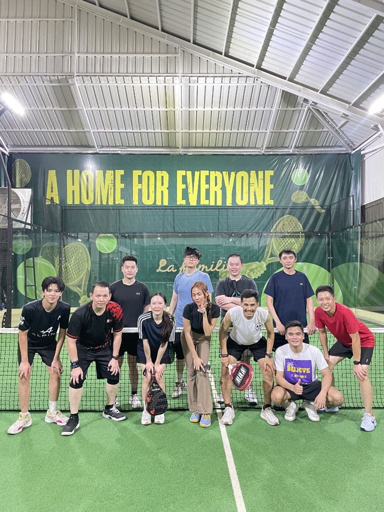 Padel Family @La familia Surabaya media 5
