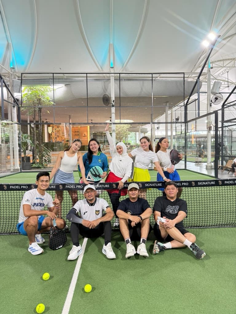 She Padel Club  media 3