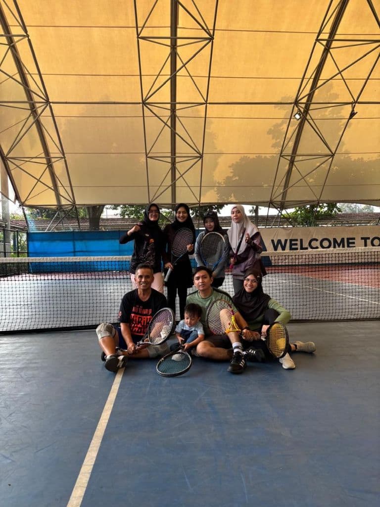 Yowis Tennis media 3