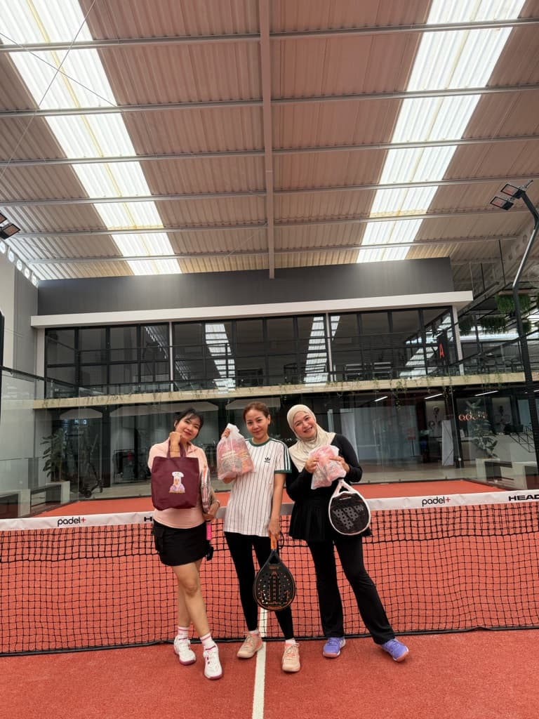 Momies Padel chill media 5