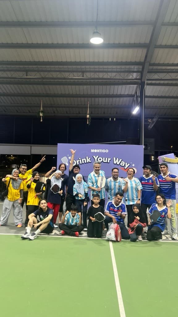 🏓Che Do’s Family & Friends 🥒 media 1