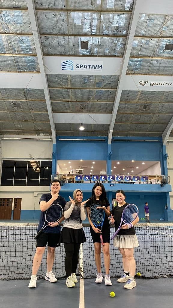 Tennis Ceriwis media 1