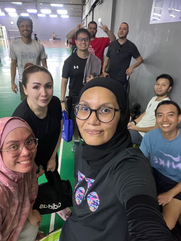 SUNDAY MORNING SHUTTLERS 🏸 media 5