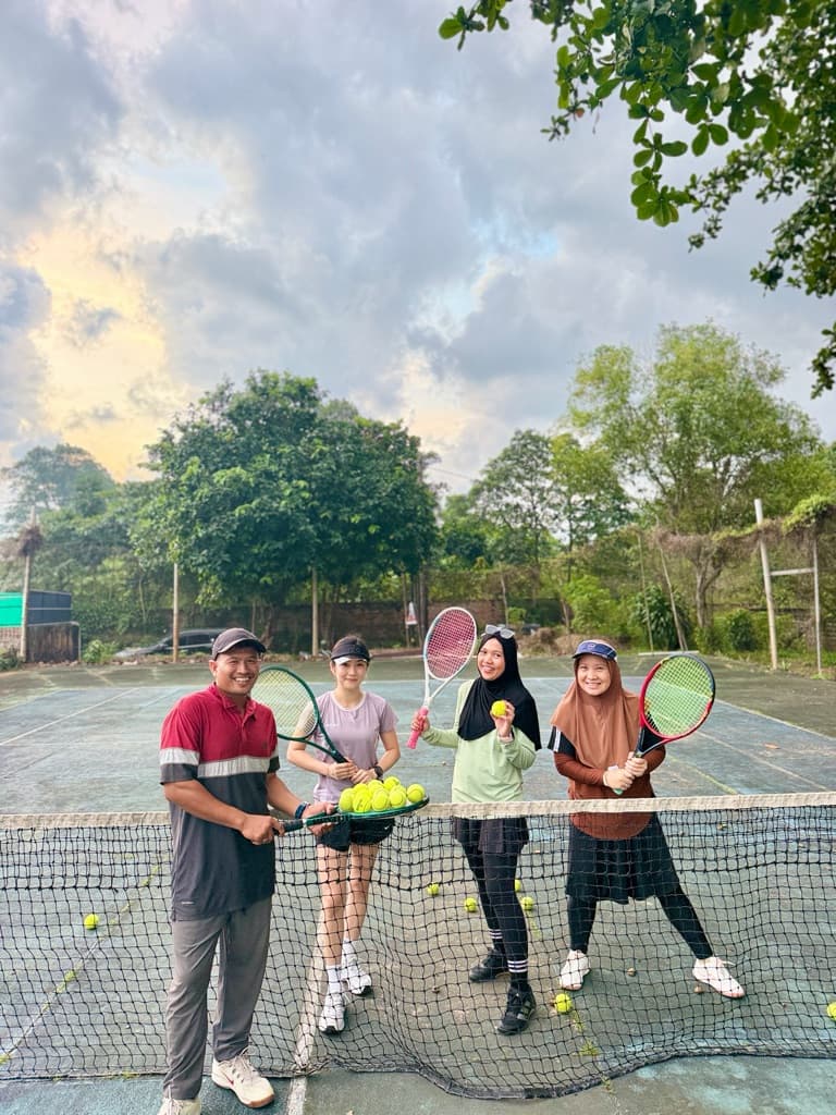 rumah tenis iqbal media 6