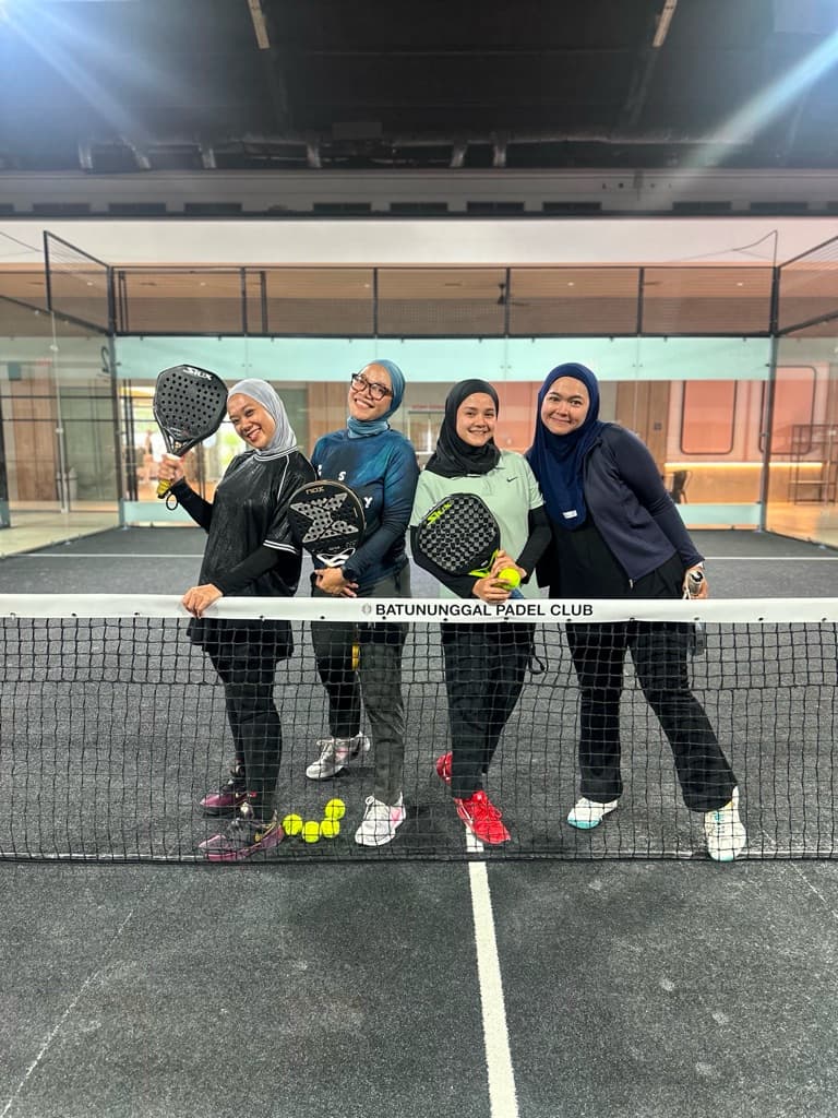 Hahahihi.padel media 1