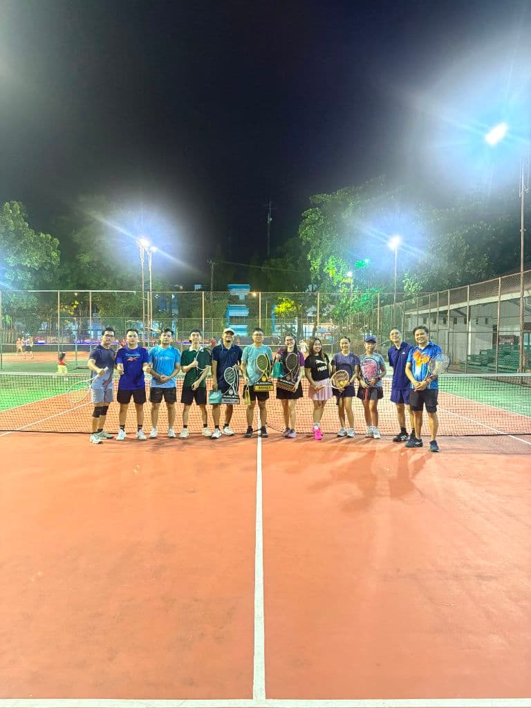 Malam Malam Tenis media 3