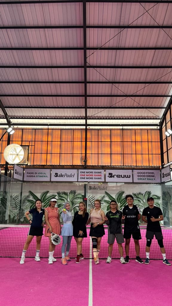 Bale Padel Court & Coffee media 4
