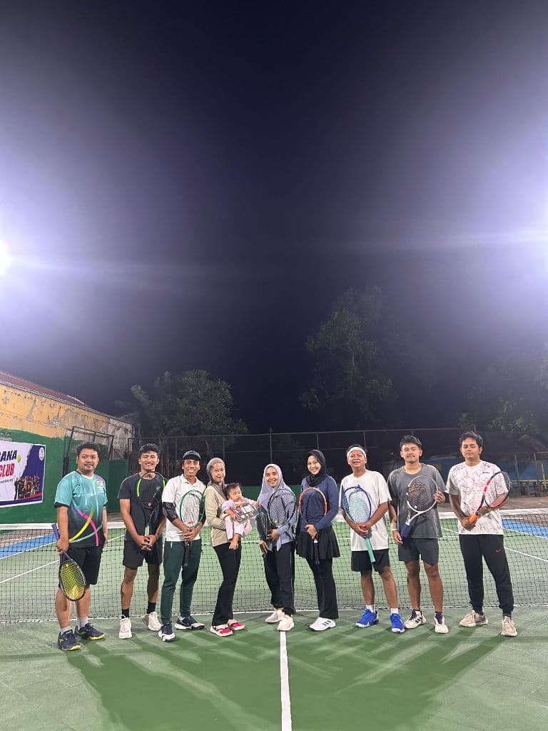 Usan Tennis Squad media 4