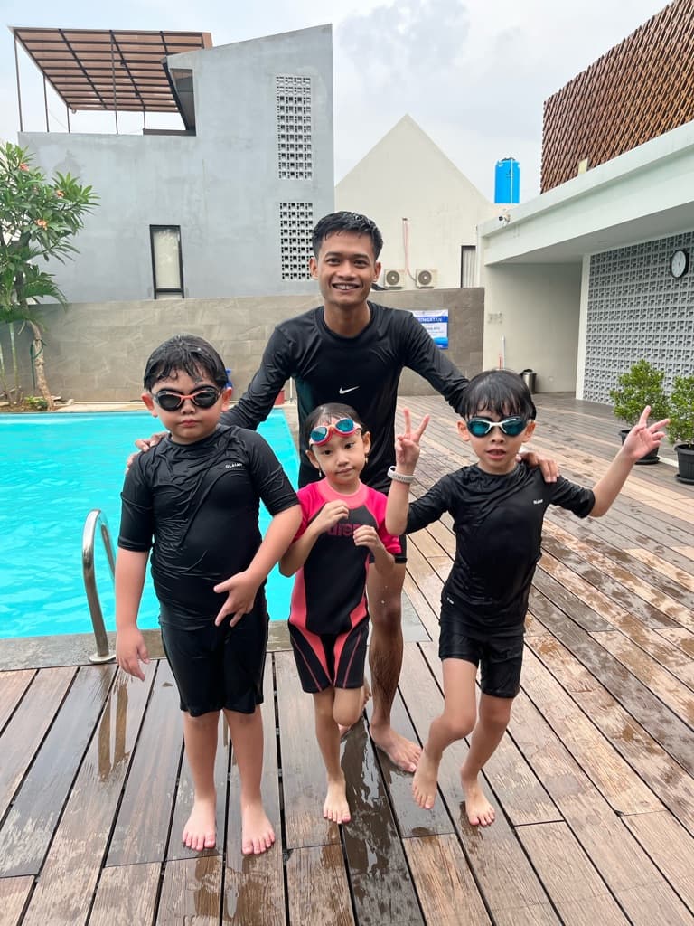 Dolphin Swimming Academy media 3