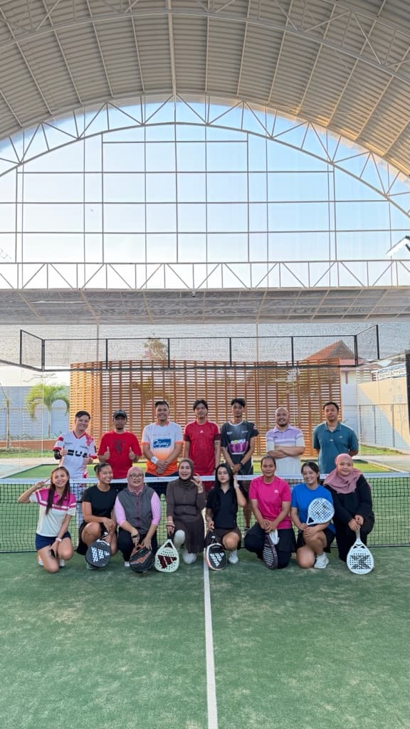 MBG "MAD BALL GANG" PADEL CLUB media 3