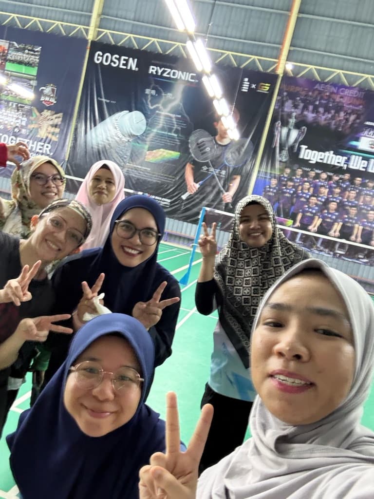 Smash and Chill Club 🏸 media 2