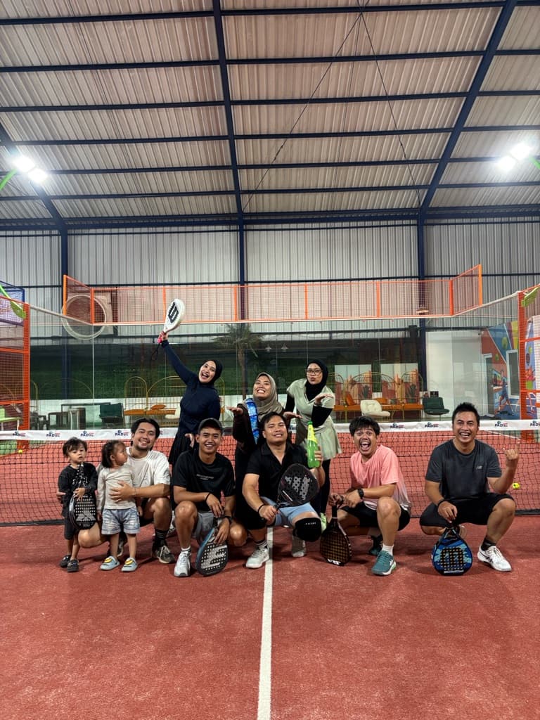Haha Hihi Padel Karawang media 6