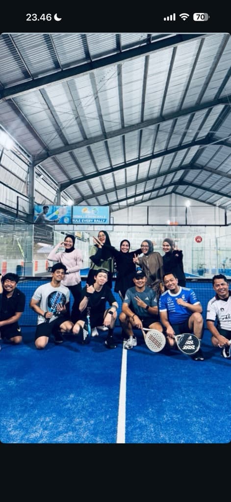 Padel Bond media 3
