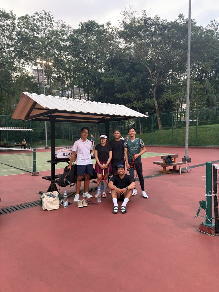 Teman Tenis media 1