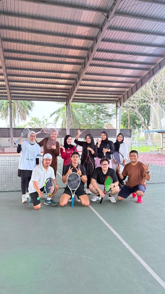 KHAN'S TENNIS media 5