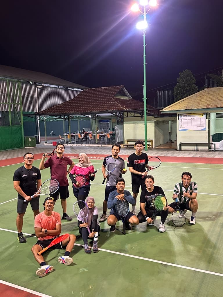 Malam Jumat Tennis Club media 1
