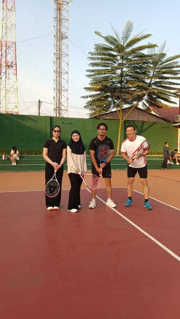 SMASHVILLE Tennis [Coaching & Mabar] media 2