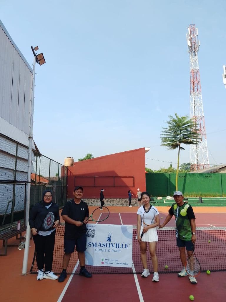 SMASHVILLE Tennis [Coaching & Mabar] media 3