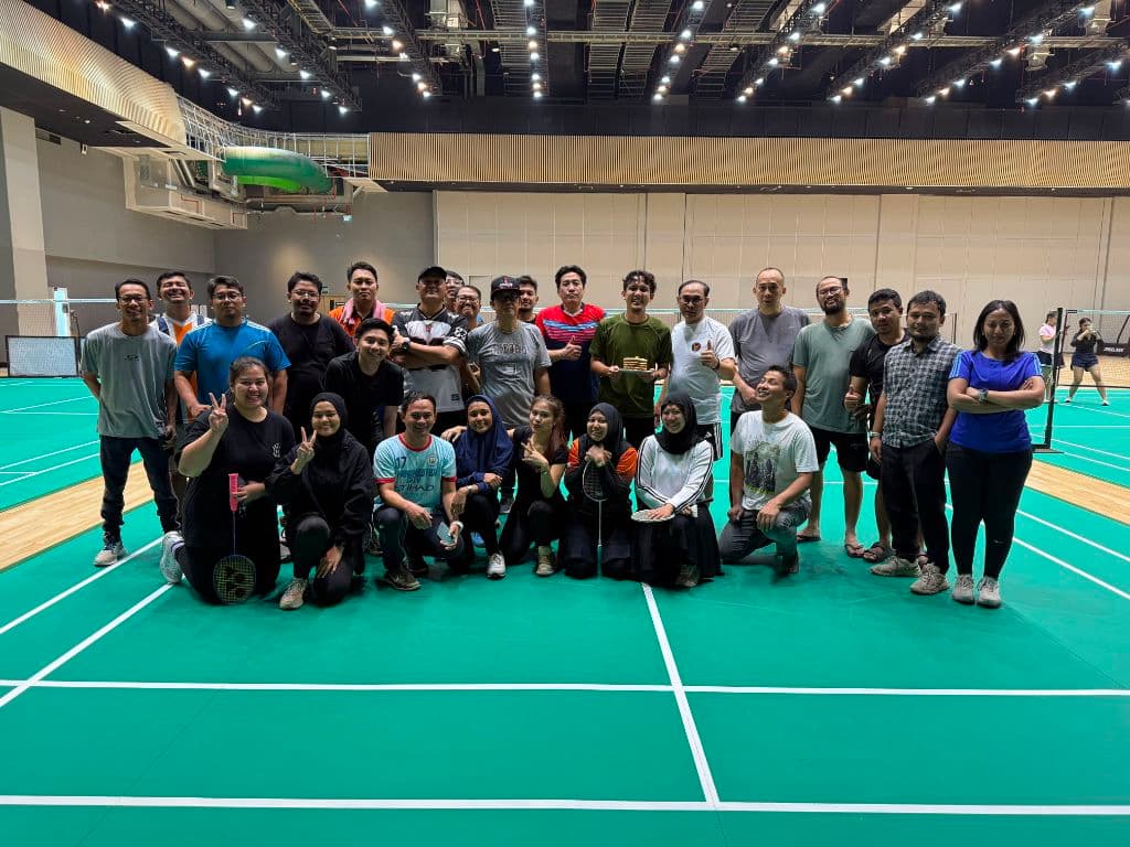 BTS Badminton T9-2 media 2