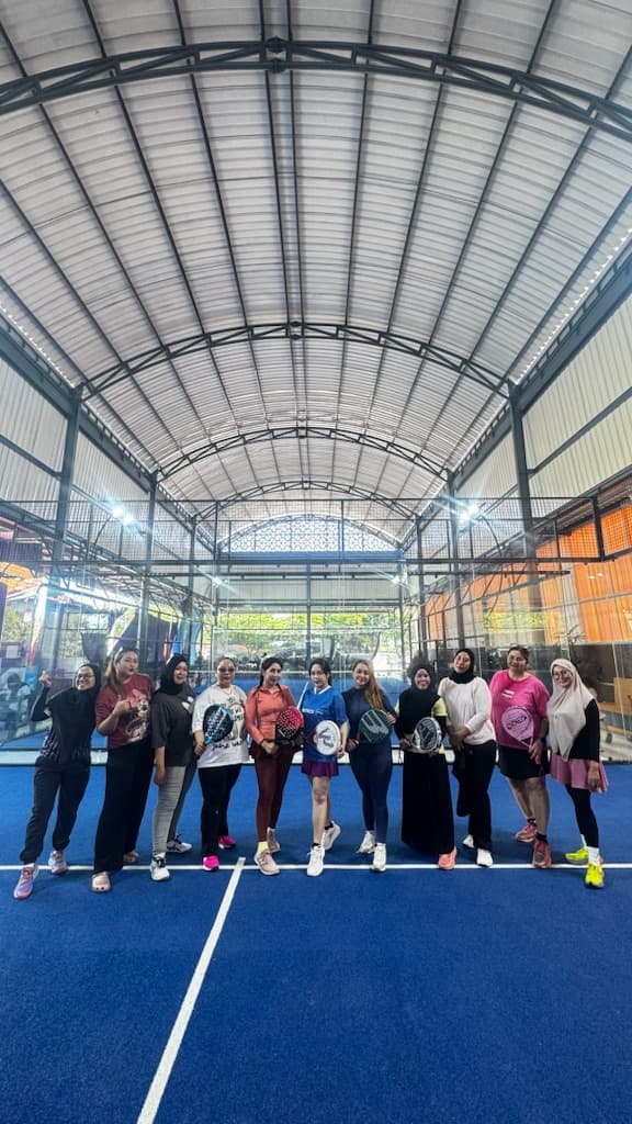 WONDERWOMAN PADEL CLUB  media 1