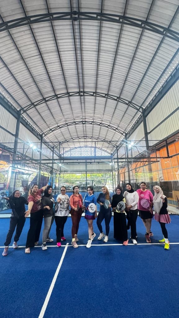 WONDERWOMAN PADEL CLUB  media 3