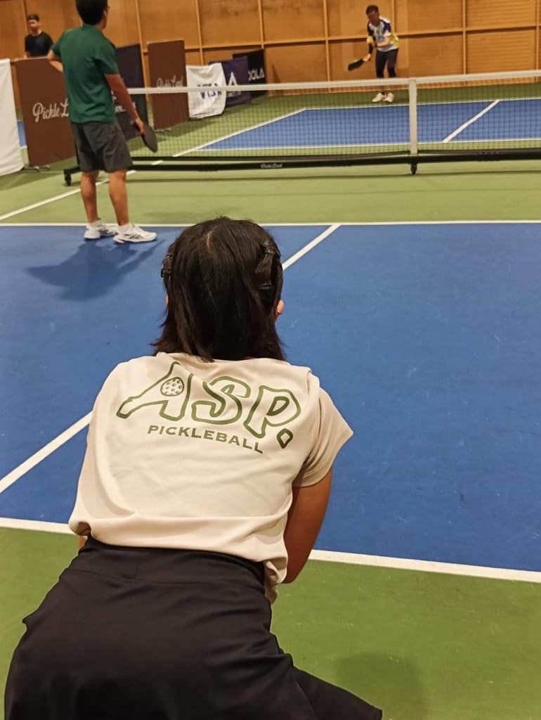 WF Grind & Volley media 6