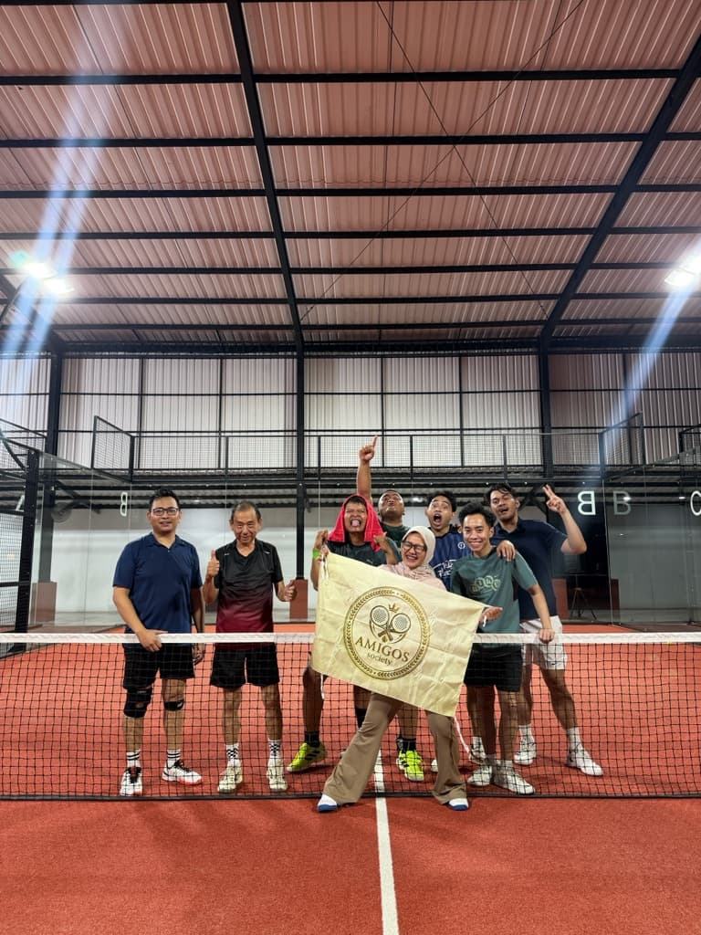 Amigos Society Sports Club media 4