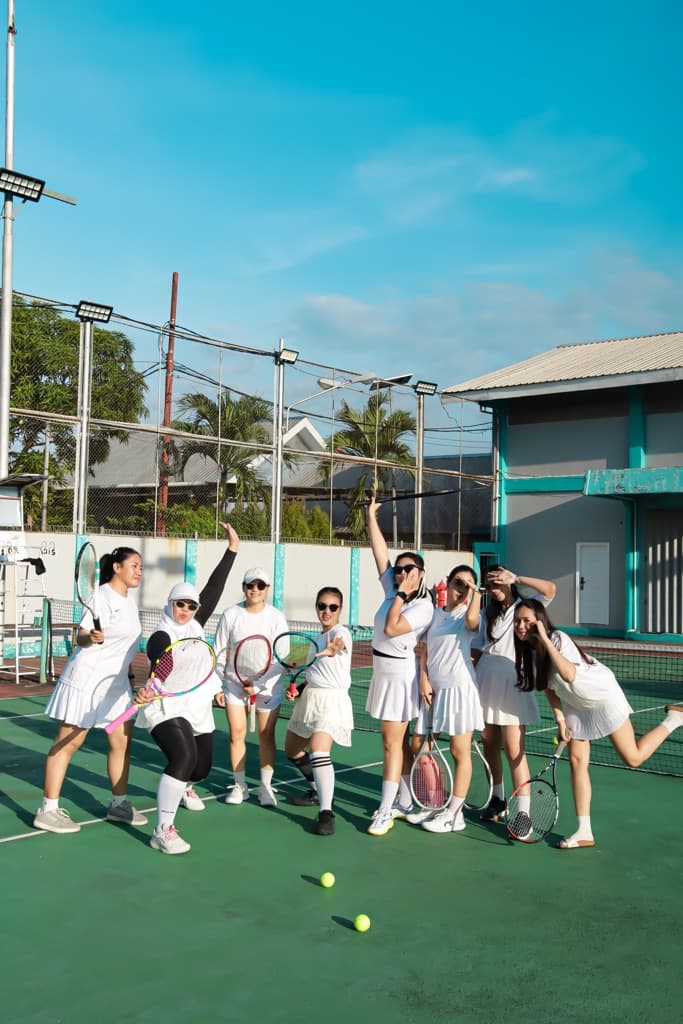 Gila-Gila Tenis media 3