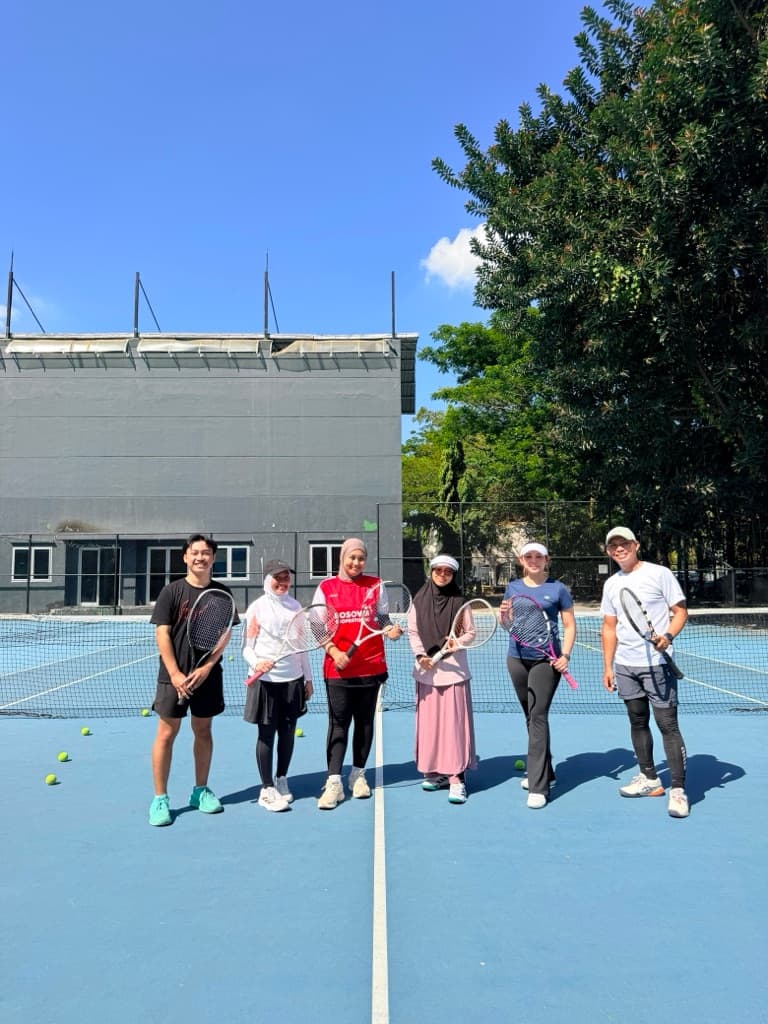 HAPPY TENNIS  media 1