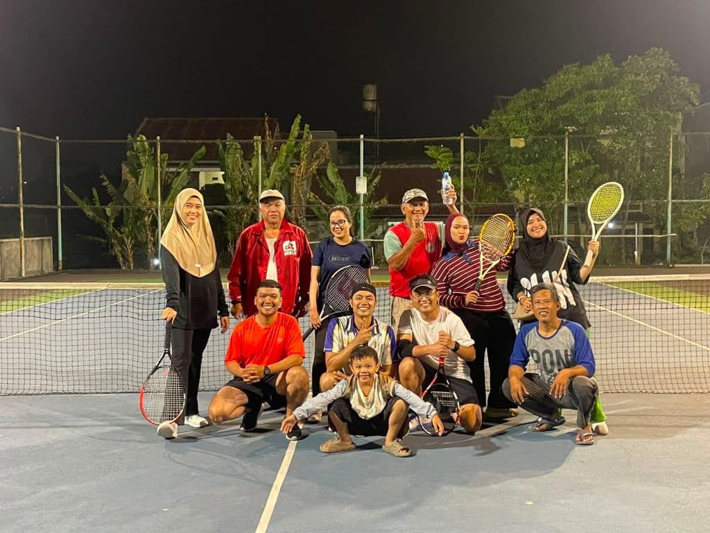 🎾✨ SATURDAY TENNIS RECLUB ✨🎾

 media 1