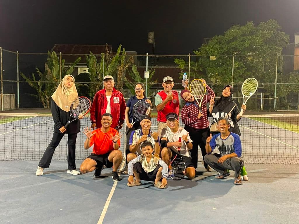 🎾✨ SATURDAY TENNIS RECLUB ✨🎾

 media 2