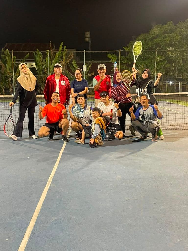 🎾✨ SATURDAY TENNIS RECLUB ✨🎾

 media 4
