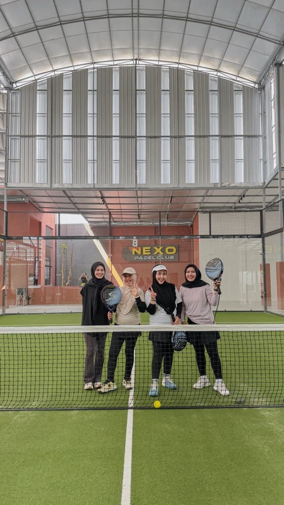 Society Padel Club Parigi  media 6