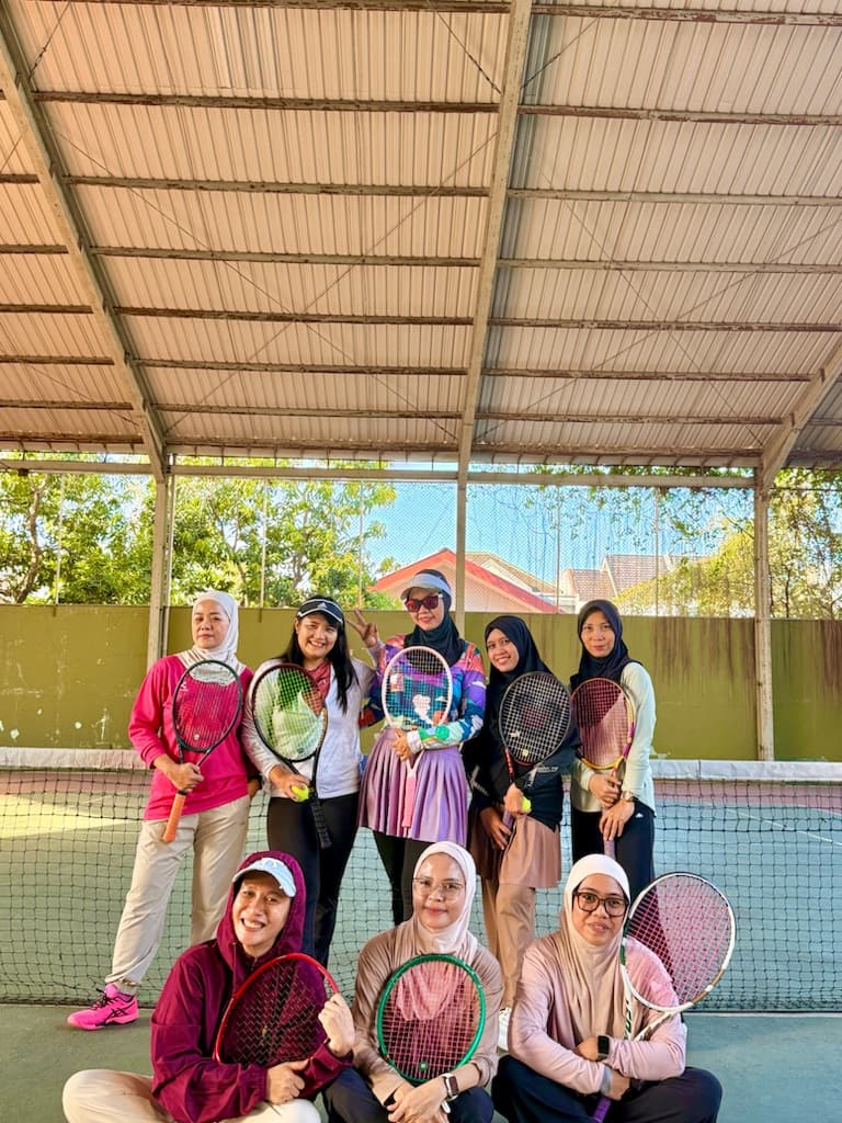 FOYU TENNIS  media 2