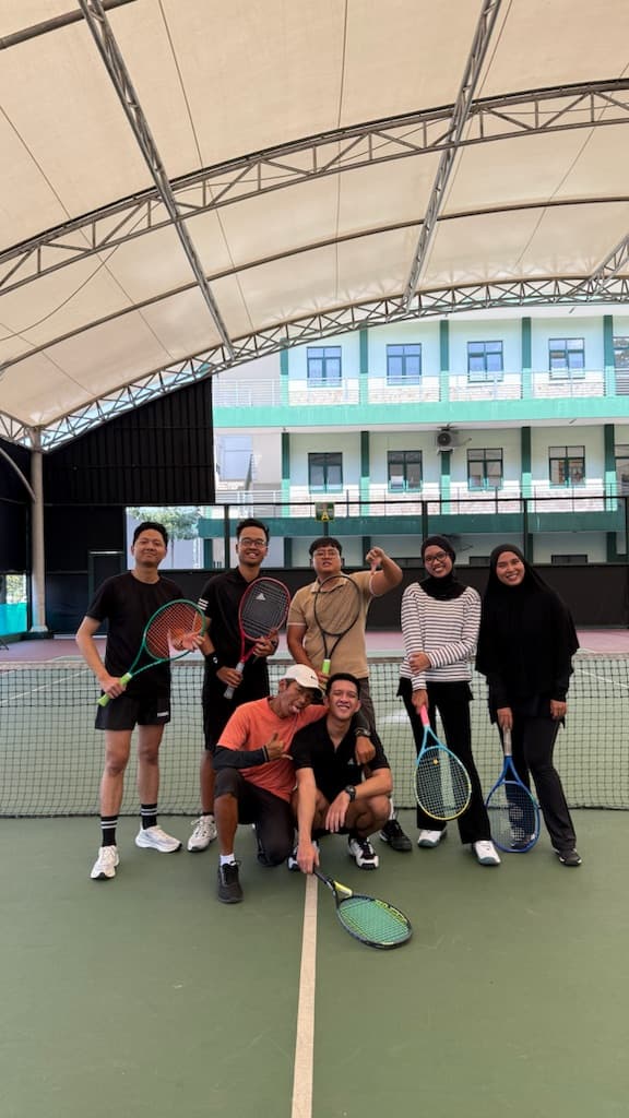 Pergi Tennis media 2