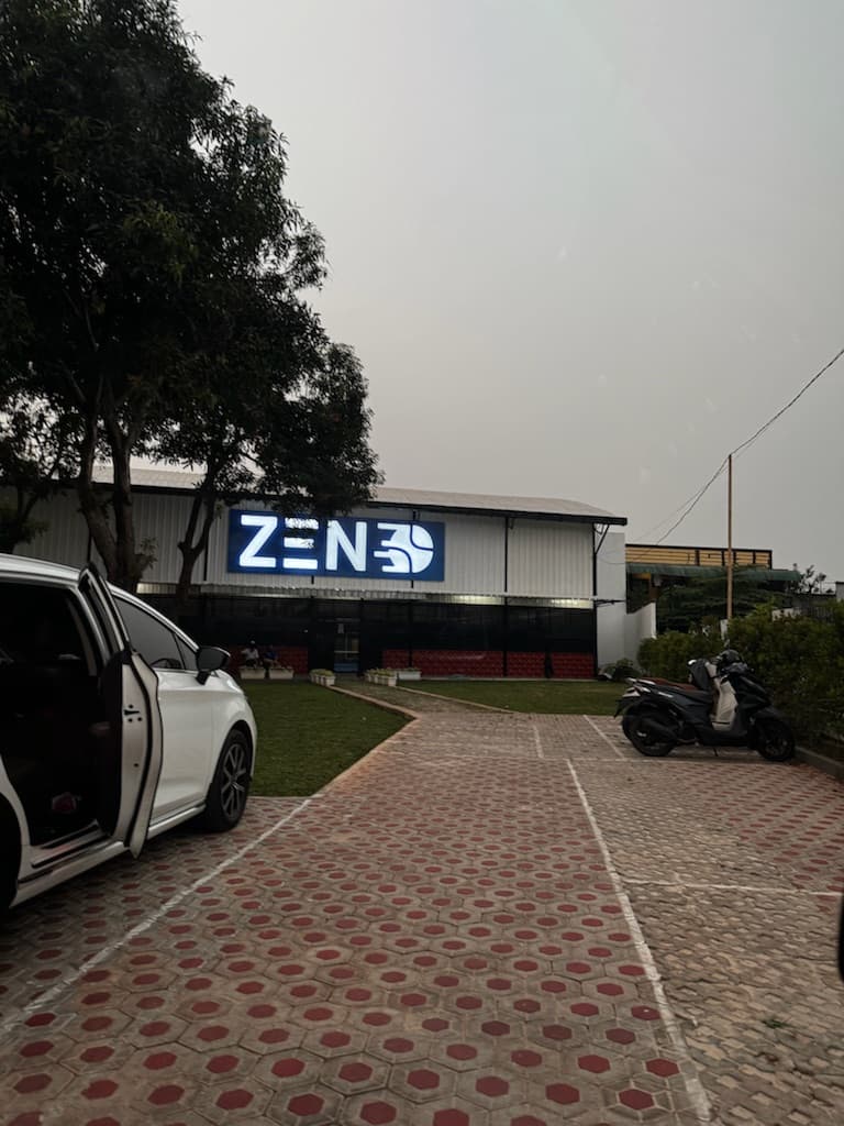 ZENO PADEL media 4