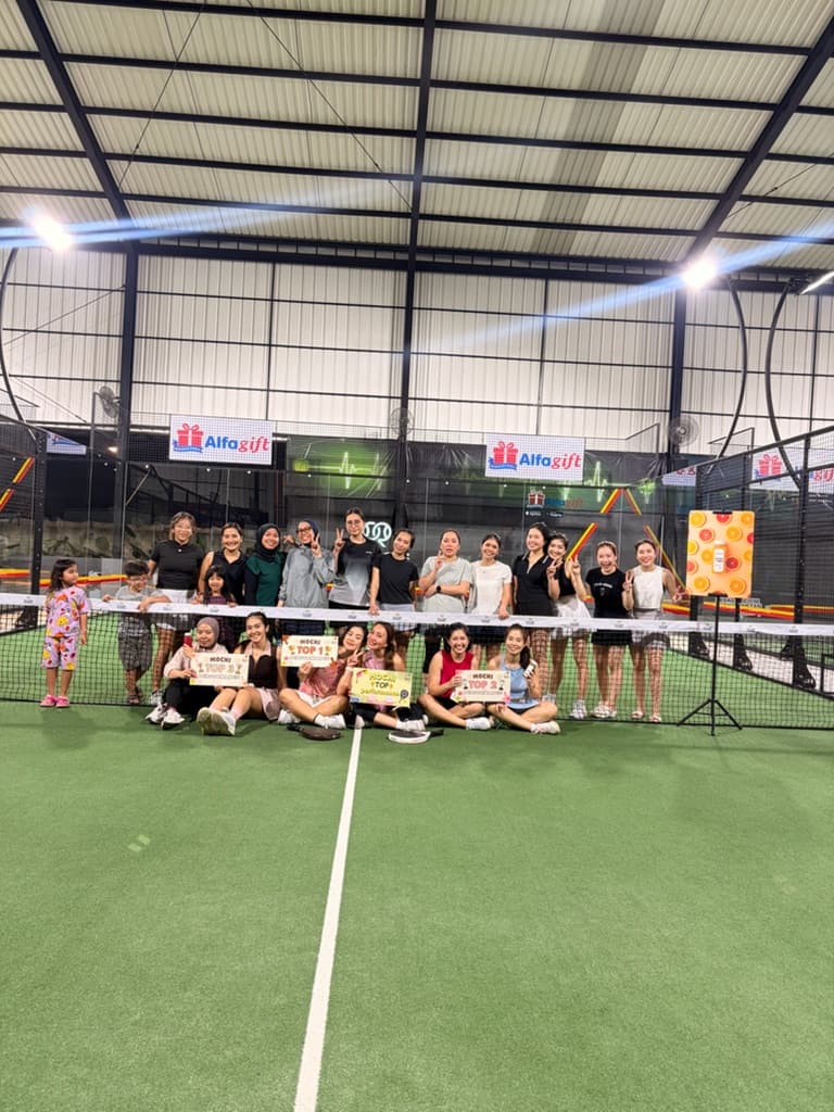 Mochi Padel Girls  media 2