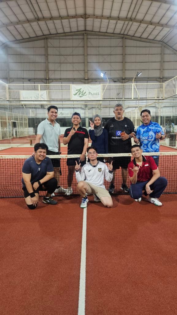 SOCIAL PADEL ILUNI UI media 1
