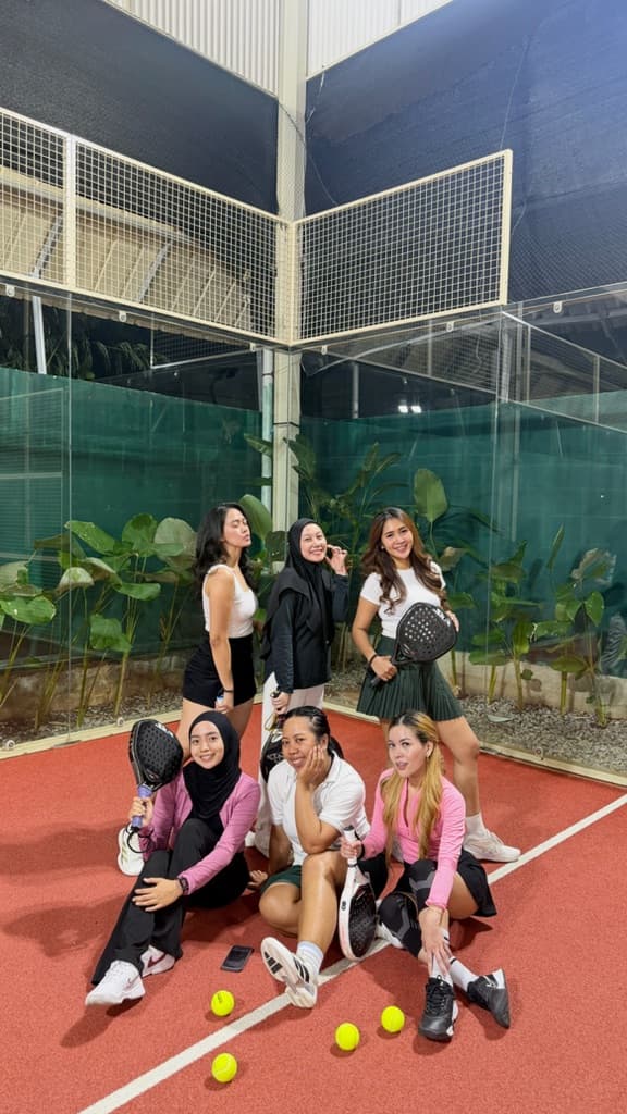 Queen Bee Club media 6