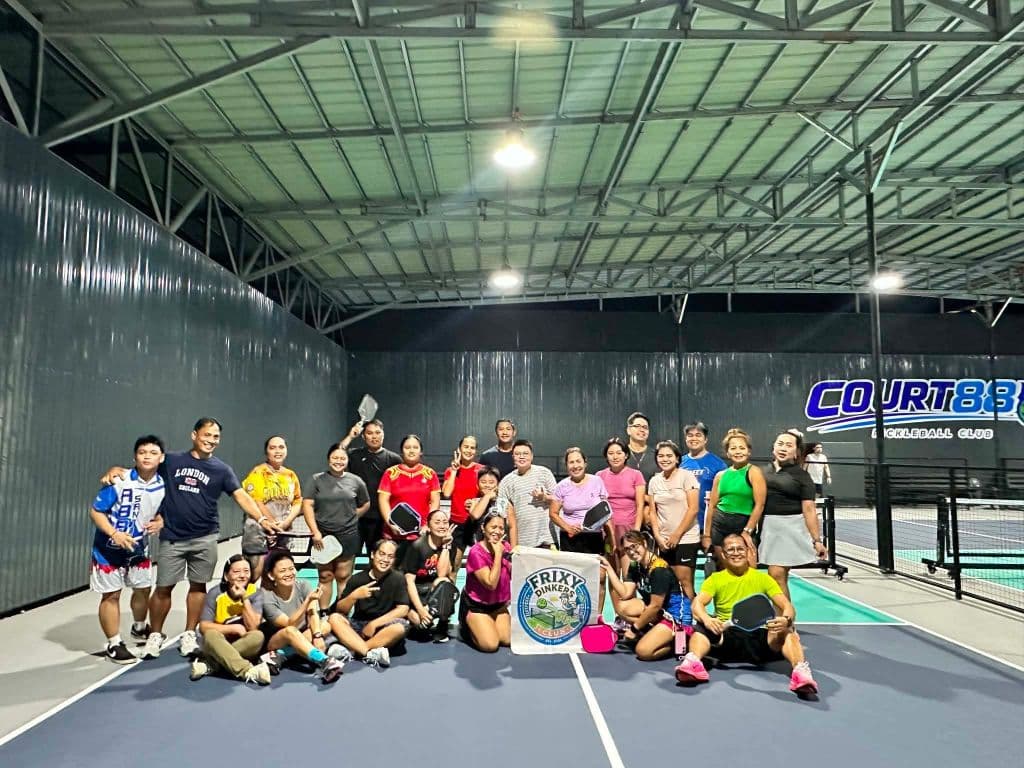 Frixy Dinkers Club media 1