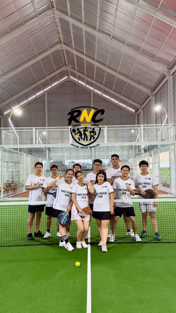 😂 RNC [Raket Ngakak Club] media 1