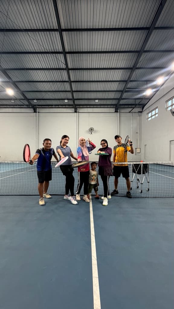 LadyBoss Tennis Club  media 1