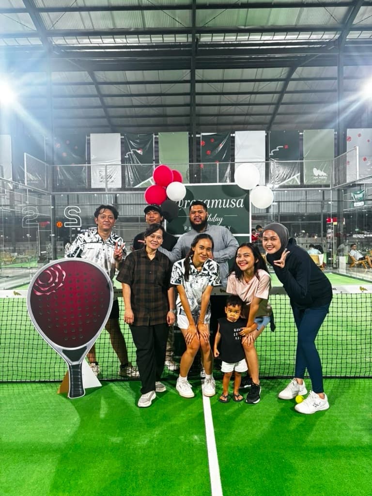 Black Ruby Club media 4
