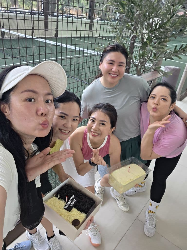 midweek mama's media 4