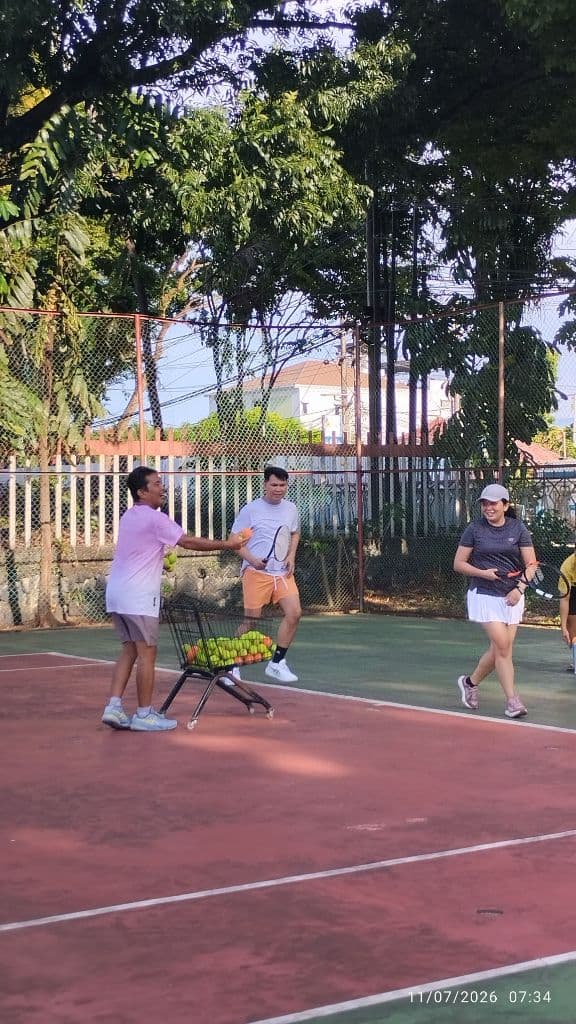 Joe Tenis Club " Coaching"  ( Coach Joe n Vier) media 1