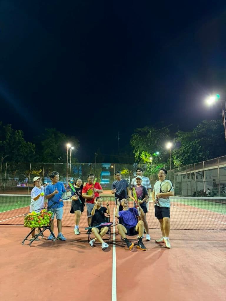 Joe Tenis Club " Coaching"  ( Coach Joe n Vier) media 3