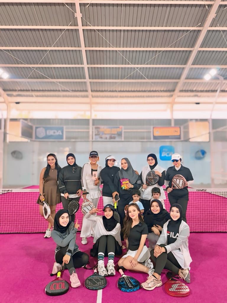 Padel Hemat media 1