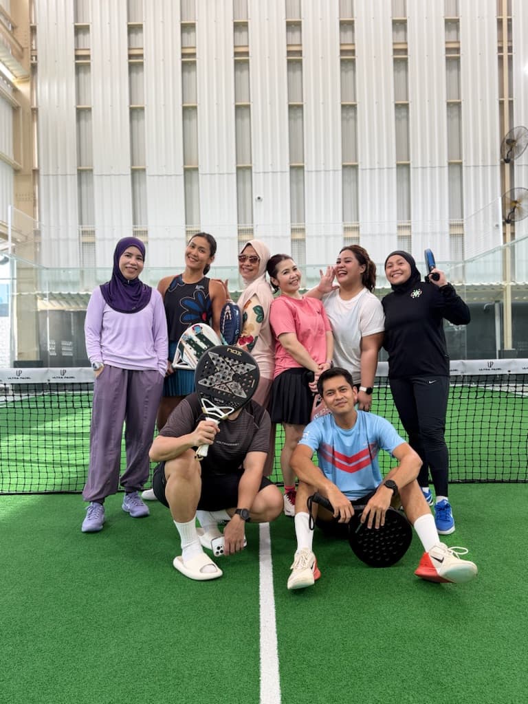 Bestieverse 🤟🏼 media 4