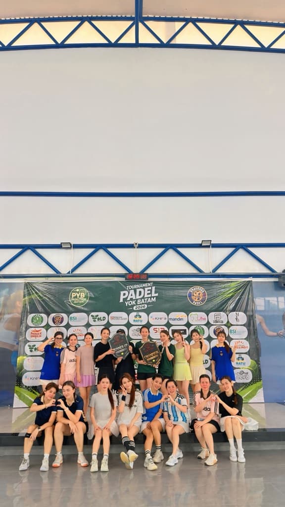 REBOUNDS PADEL CLUB  media 6